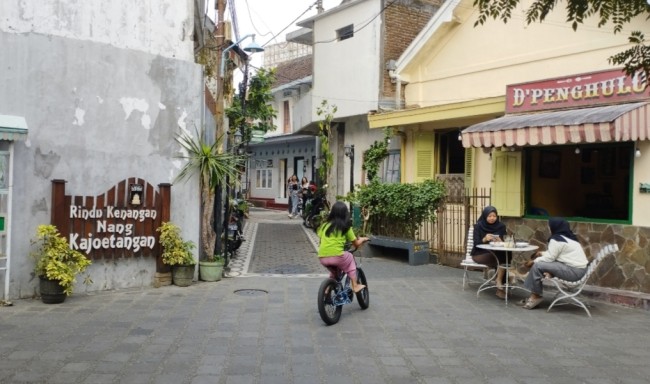 Kampung Kayutangan Heritage saat musim libur panjang (foto: Hendra Saputra/JatimTIMES)