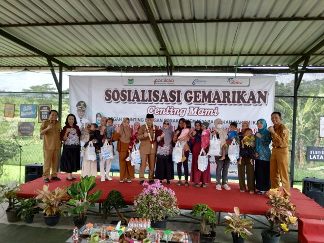 Foto bersama. 